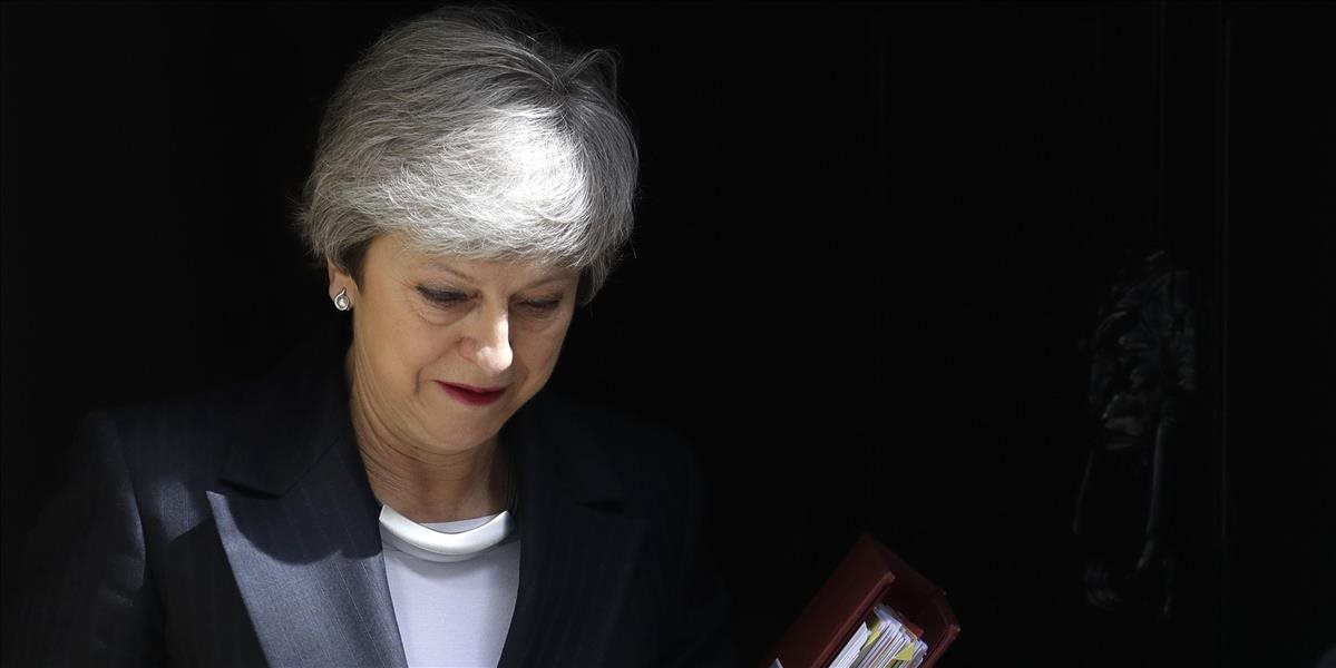 Theresa Mayová dnes oficiálne odstupuje