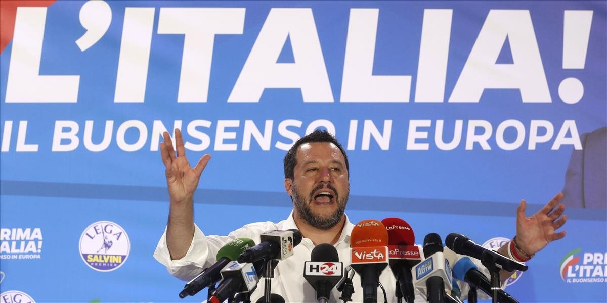 Salviniho zákon prešiel, lode s migrantami bez povolenia budú pokutovať