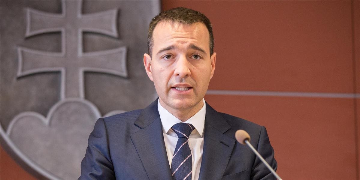 Drucker ešte stranu nezaložil: V regiónoch chce hovoriť o riešeniach