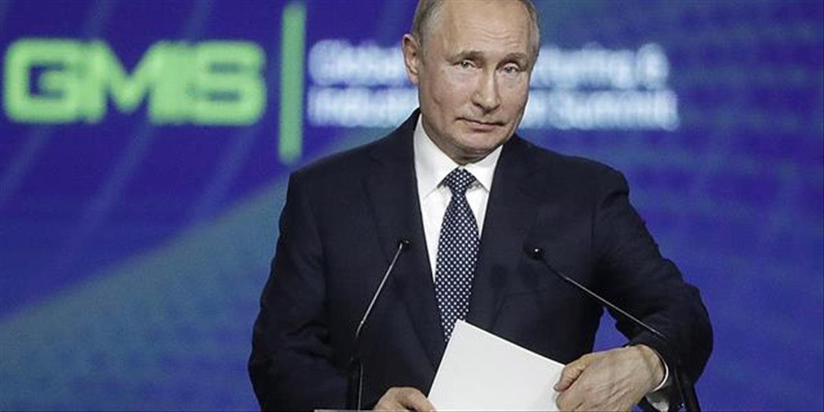 Putin označil výzvy na zrušenie technologického pokroku v záujme prírody za hlúposť