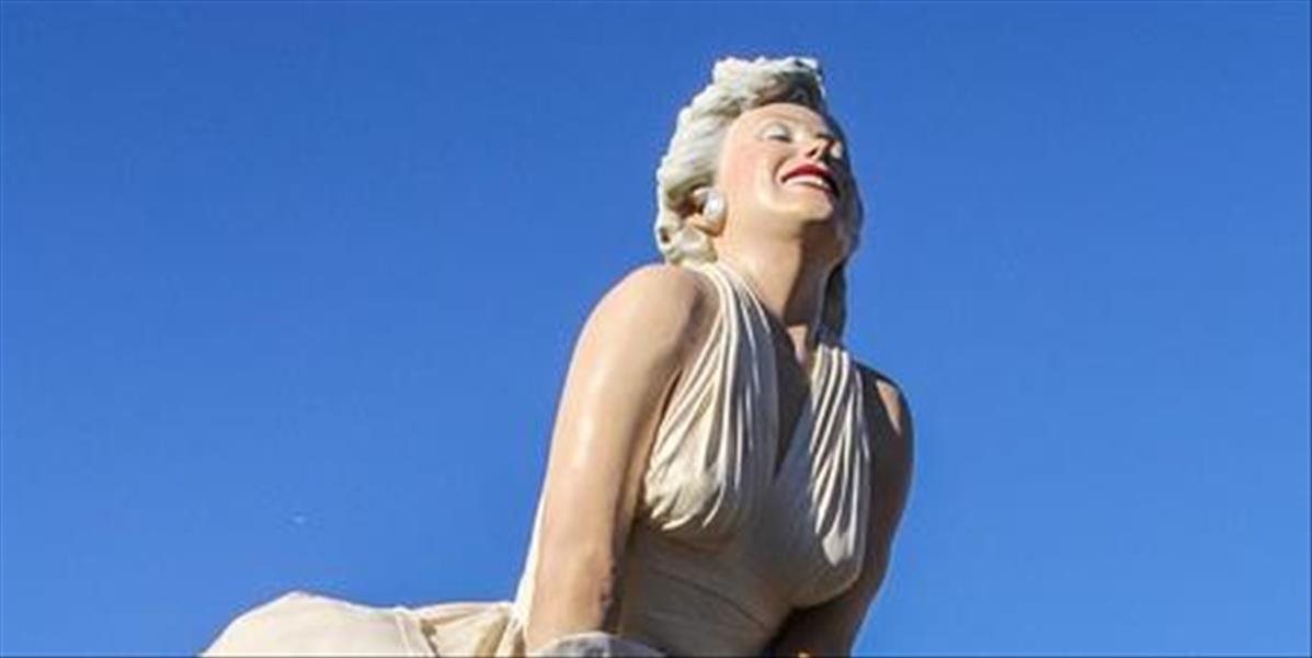 Muž, ktorý ukradol sochu Marilyn Monroe, pôjde na rok do väzenia