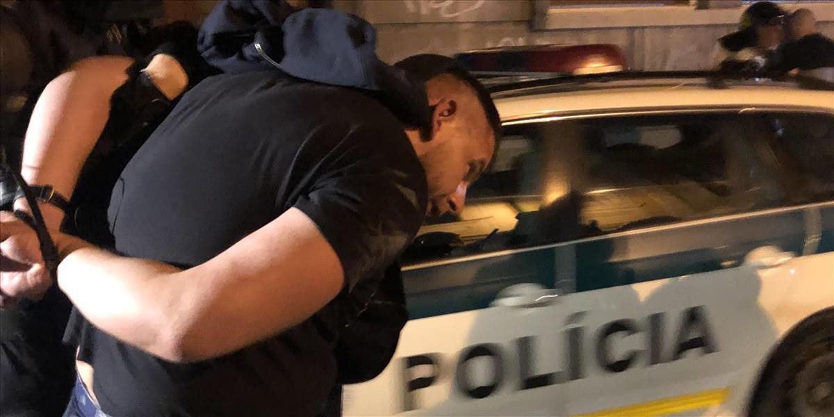 VIDEO: Polícia obvinila siedmich výtržníkov na Ventúrskej ulici