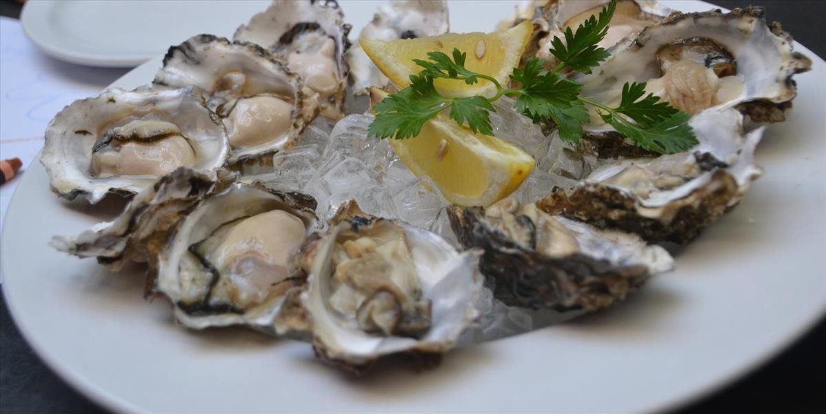 Aké pozitívne účinky na ľudské telo sú spojené s konzumáciou ustríc?