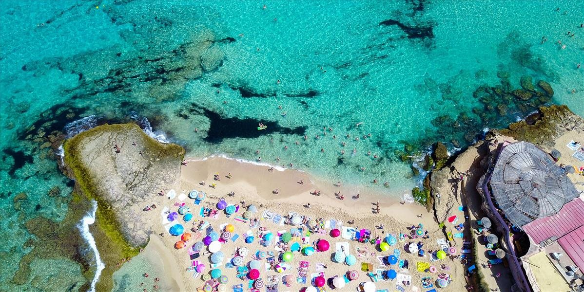 Najkrajšie pláže majú podľa prieskumu v Chorvátsku