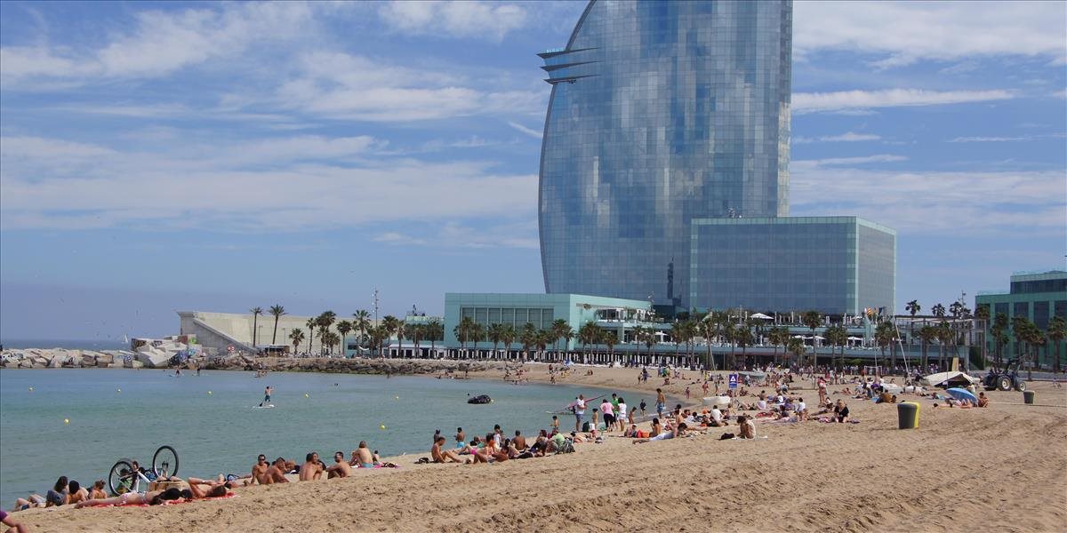 V Barcelone museli evakuovať známu pláž!