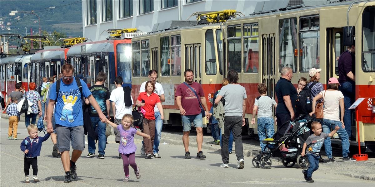Bratislava oslavuje 124. výročie električkovej dopravy