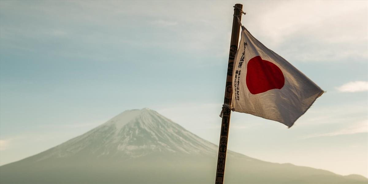 Kórejčania žiadajú zákaz japonskej vlajky s rozpínajúcim sa slnkom a lúčmi počas OH 2020