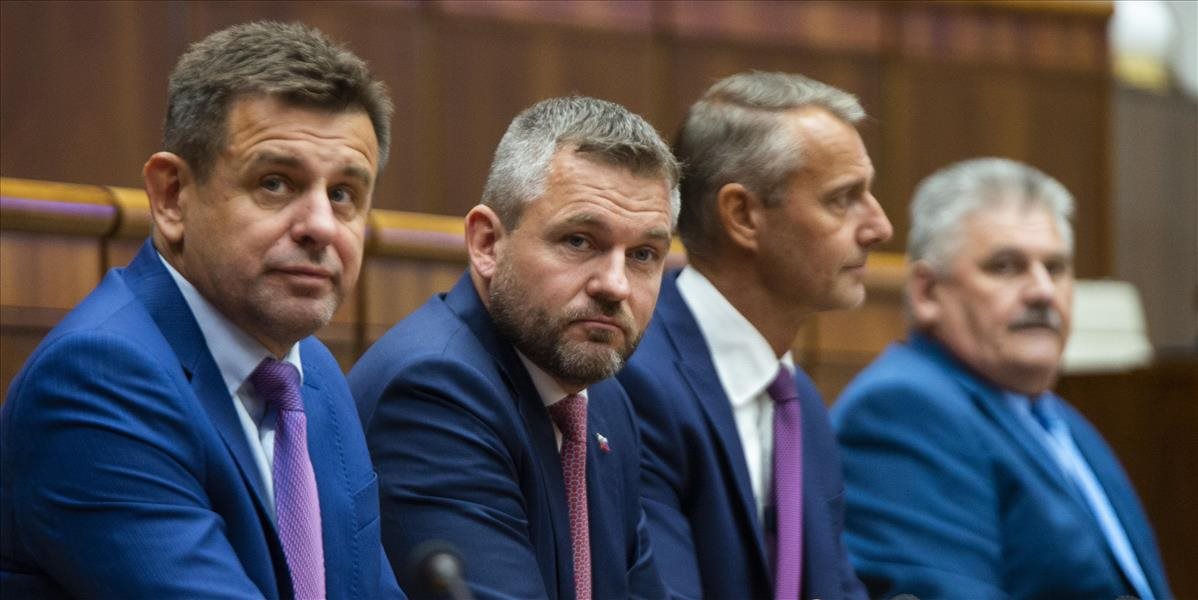 AKTUALIZÁCIA: Premiér SR dnes bude čeliť odvolaniu z funkcie