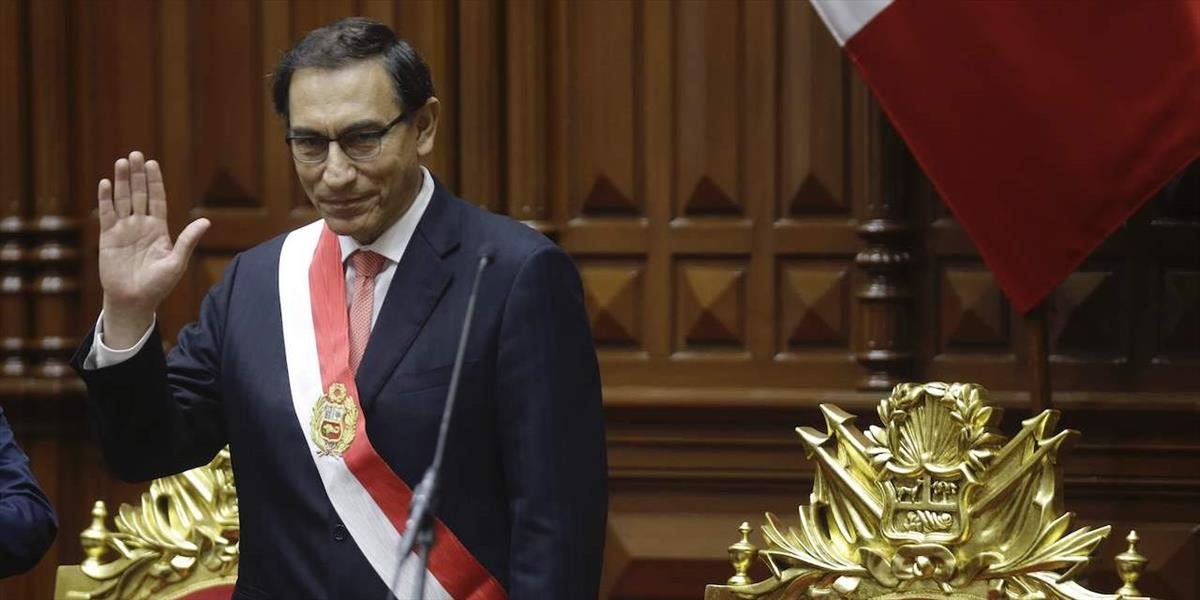 V Peru to vrie: Prezident rozpustil parlament, ten mu pozastavil výkon funkcie