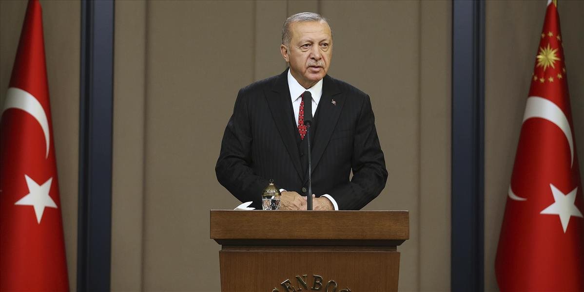 Prezident Erdogan pohrozil jednostrannou operáciou proti kurdským oddielom
