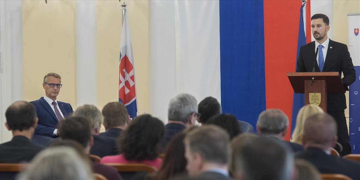 Parízek vidí priestor na užšiu spoluprácu medzi OBSE a OECD