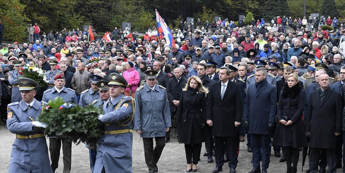 Padlých hrdinov na Dukle si uctili aj prezidentka Zuzana Čaputová či Andrej Danko
