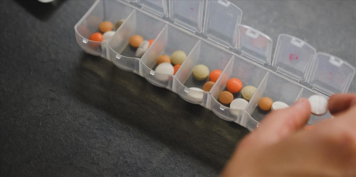 Lieky proti vysokému krvnému tlaku je lepšie užívať pred spánkom