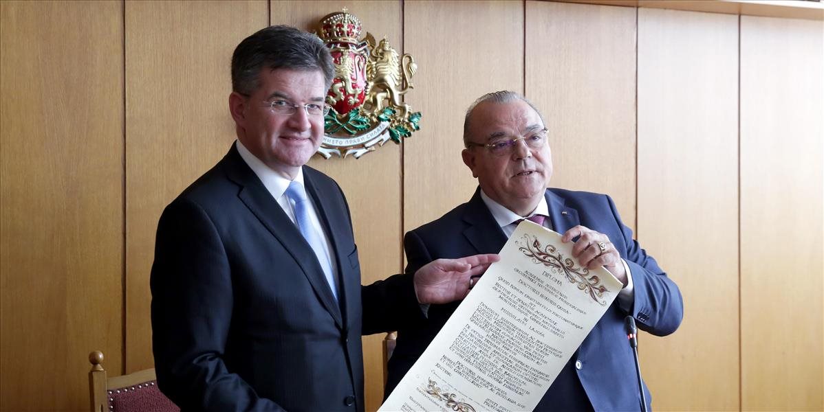 Ministrovi Lajčákovi preukázali v Bulharsku obrovskú poctu