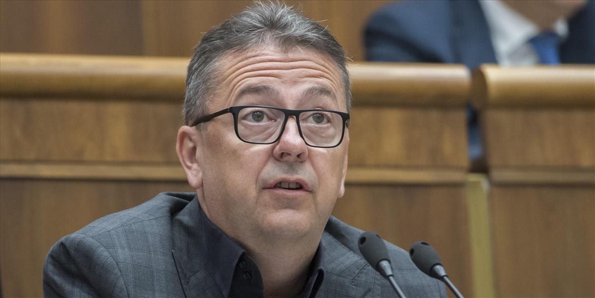 Glváč bude čeliť odvolaniu z funkcie podpredsedu NRSR