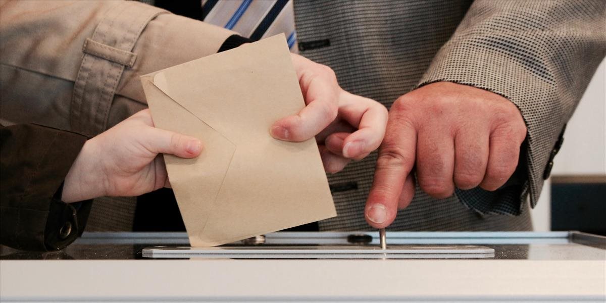 Dezinformácie na Facebooku sú pred voľbami USA na vzostupe