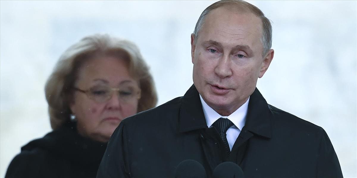 Putin odovzdal vyznamenania vdovám obetí výbuchu v stredisku Ňonoksa