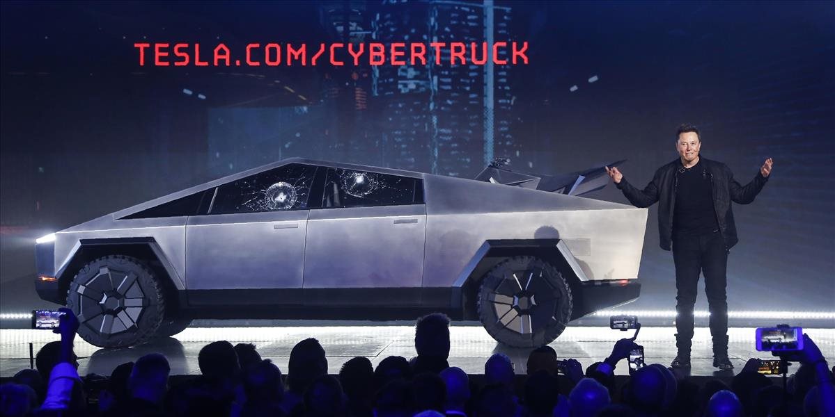 Tesla získala takmer 150 tisíc objednávok na svoj nový pickup