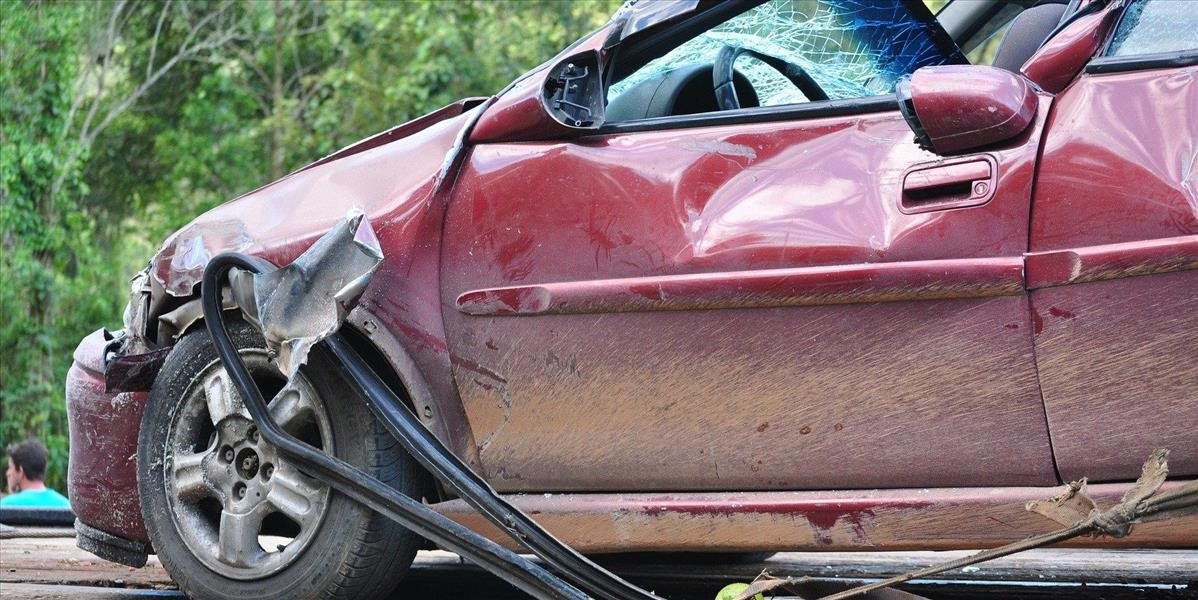 Správne nastavené životné poistenie môže finančne pomôcť po dopravnej nehode