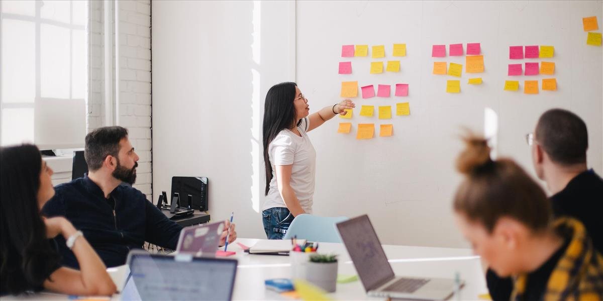 Bisnode zverejnil rebríček TOP 10 najziskovejších firiem na Slovensku