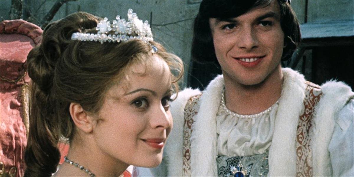 10 Tajomstiev rozprávky Tri oriešky pre Popolušku