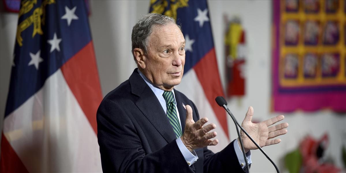 Bloomberg odmietol tvrdenia, že si chce kúpiť Biely dom