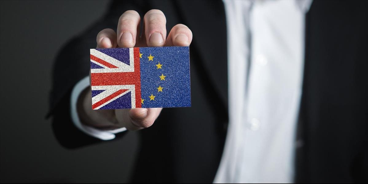 Francúzsko žiada po voľbách v Británii jasné stanovisko od Johnsona
