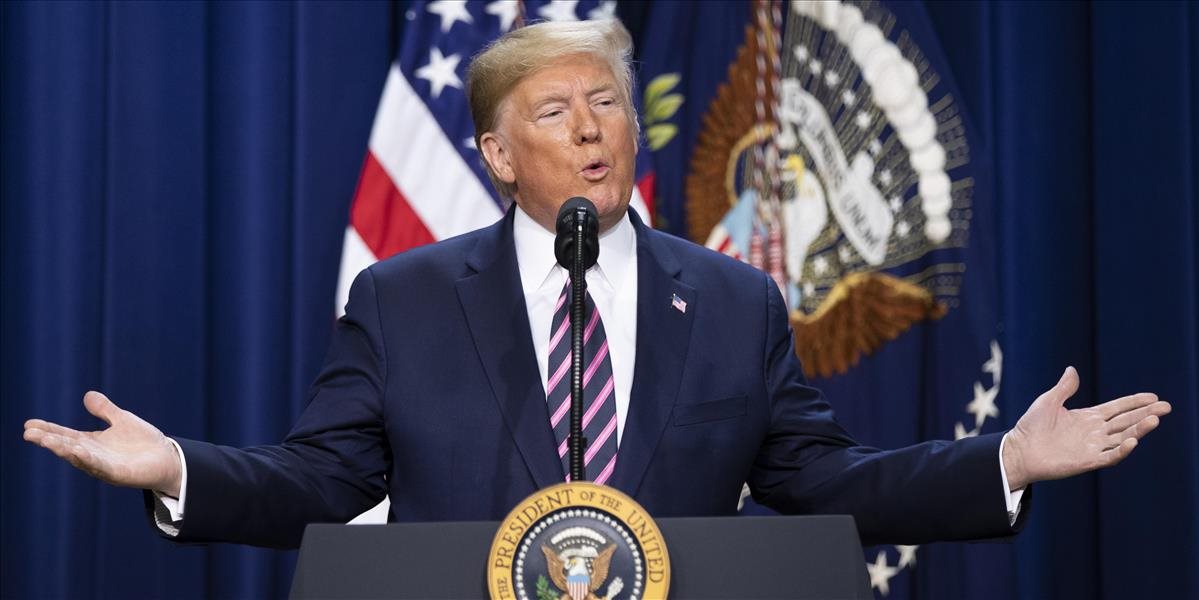 Trump podpísal výdavky na obranu i sankcie pre Severný prúd