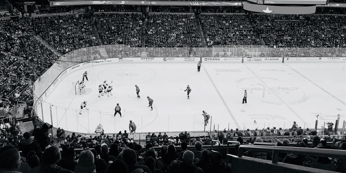 Toto je najlepší hokejový tím dekády