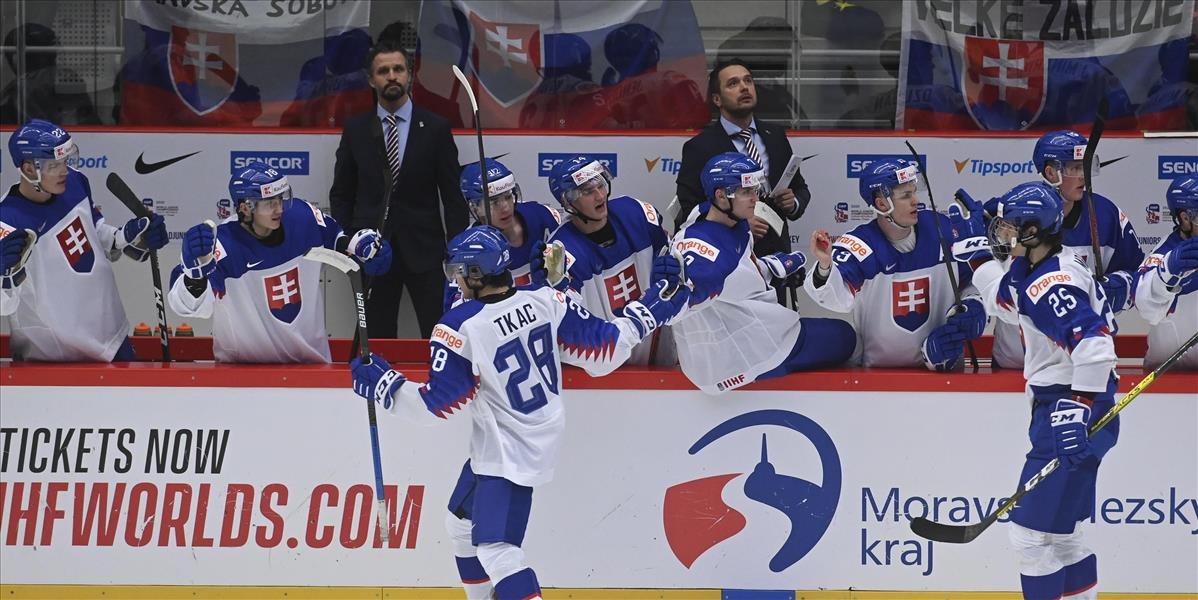 Slovenskí mladí hokejisti odštartovali šampionát víťazstvom nad Kazachstanom