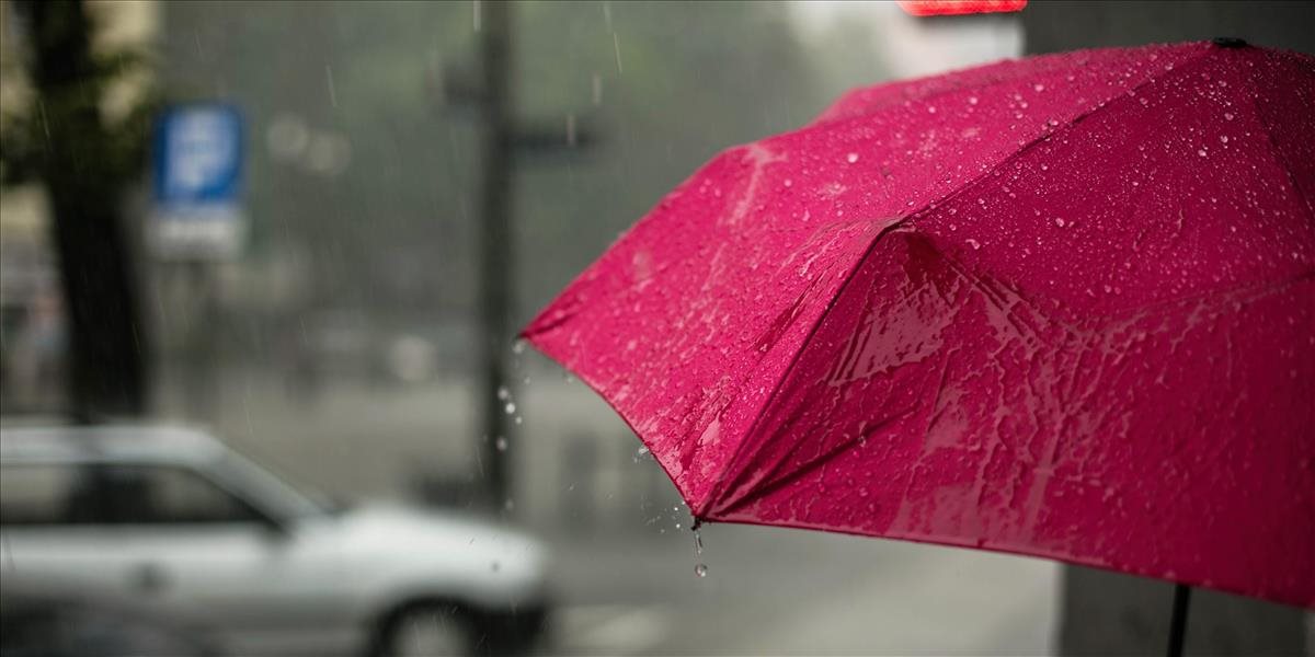 Meteorologický ústav varuje pred vetrom, dažďom aj povodňami