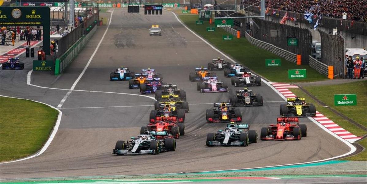 Kalendár F1 sa pre koronavírus možno pozmení