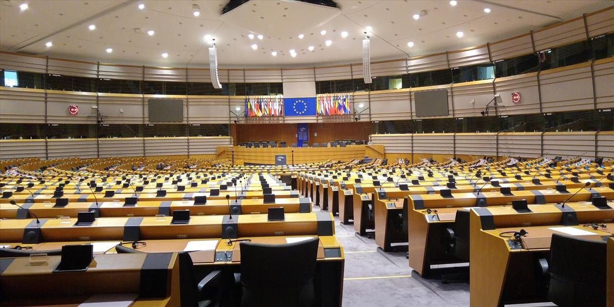 Opatrenia pred koronavírusom sa dotkli už aj Európskeho parlamentu