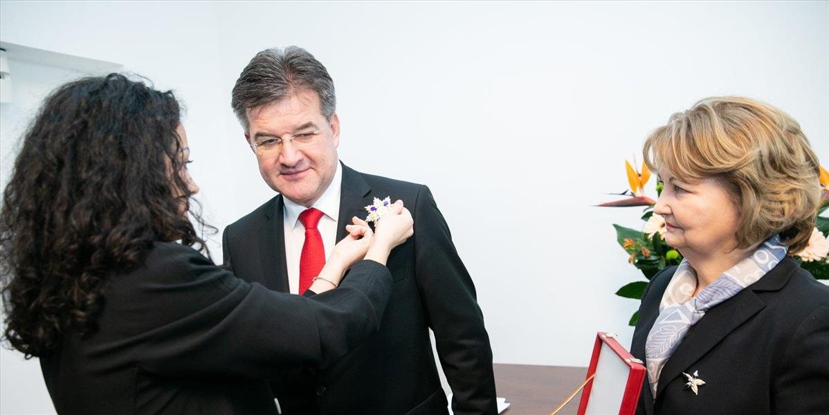 Ministrovi Lajčákovi bolo udelené najvyššie rumunské vyznamenanie