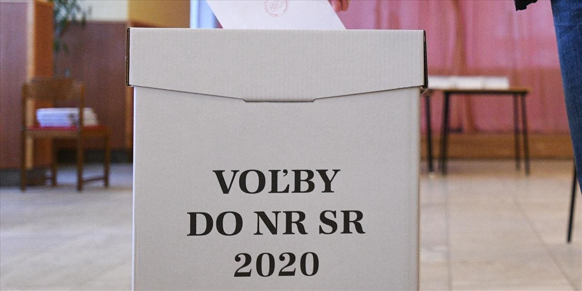 Volebné miestnosti sa otvorili, Slováci si volia poslancov do NR SR
