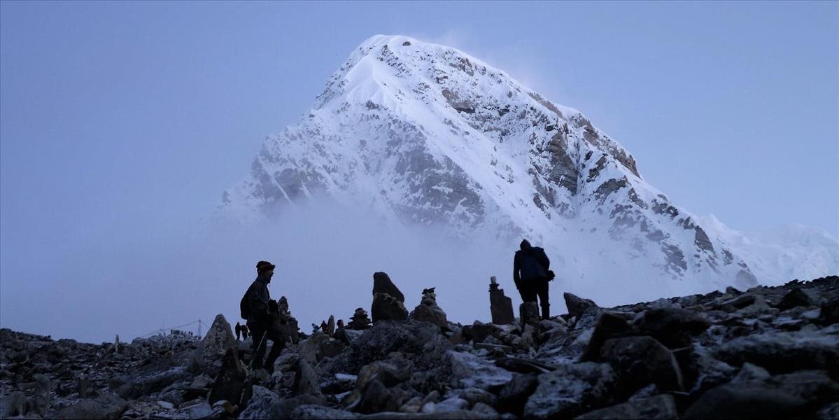Šesťročné dievča vystúpilo na základný tábor Mount Everestu