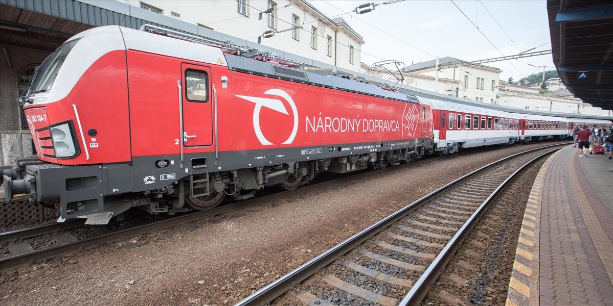 Železničná spoločnosť Slovensko vyraďuje z rýchlikov a IC vlakov reštauračné vozne