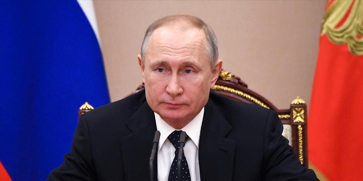 Putin schválil zmeny, ktoré ho pomocou špeciálneho triku udržia pri moci do roku 2036