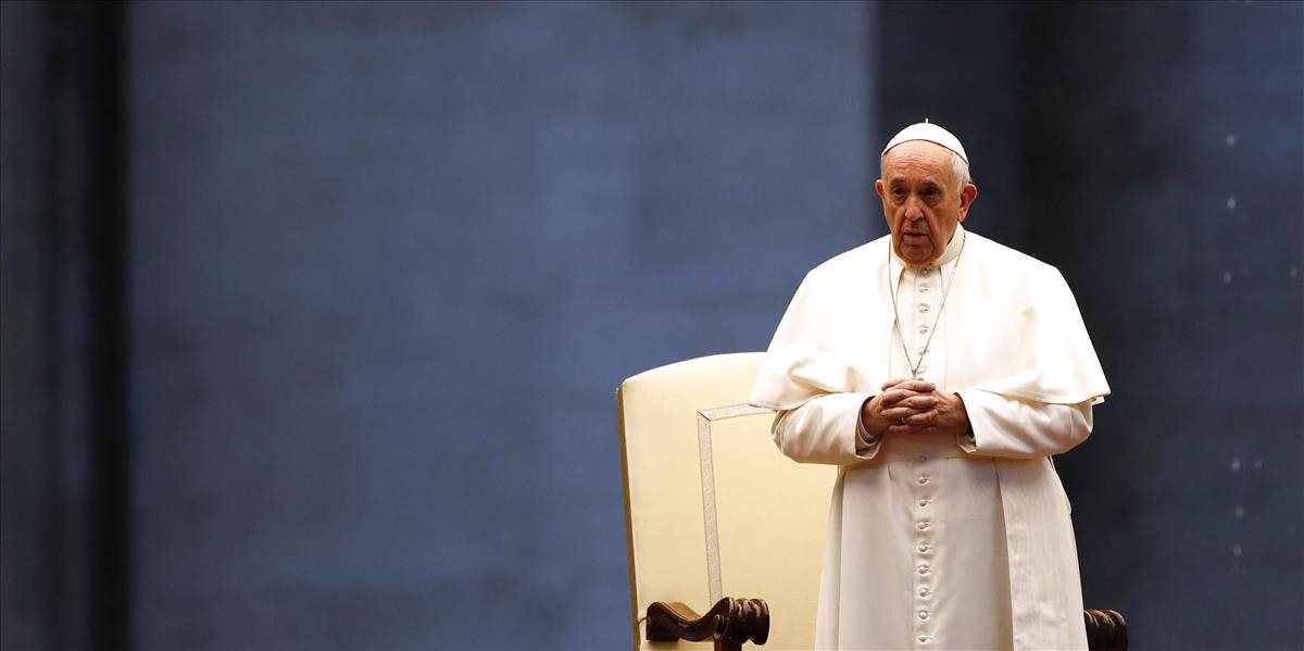 Pápež: Sú to ťažké chvíle pre nás všetkých