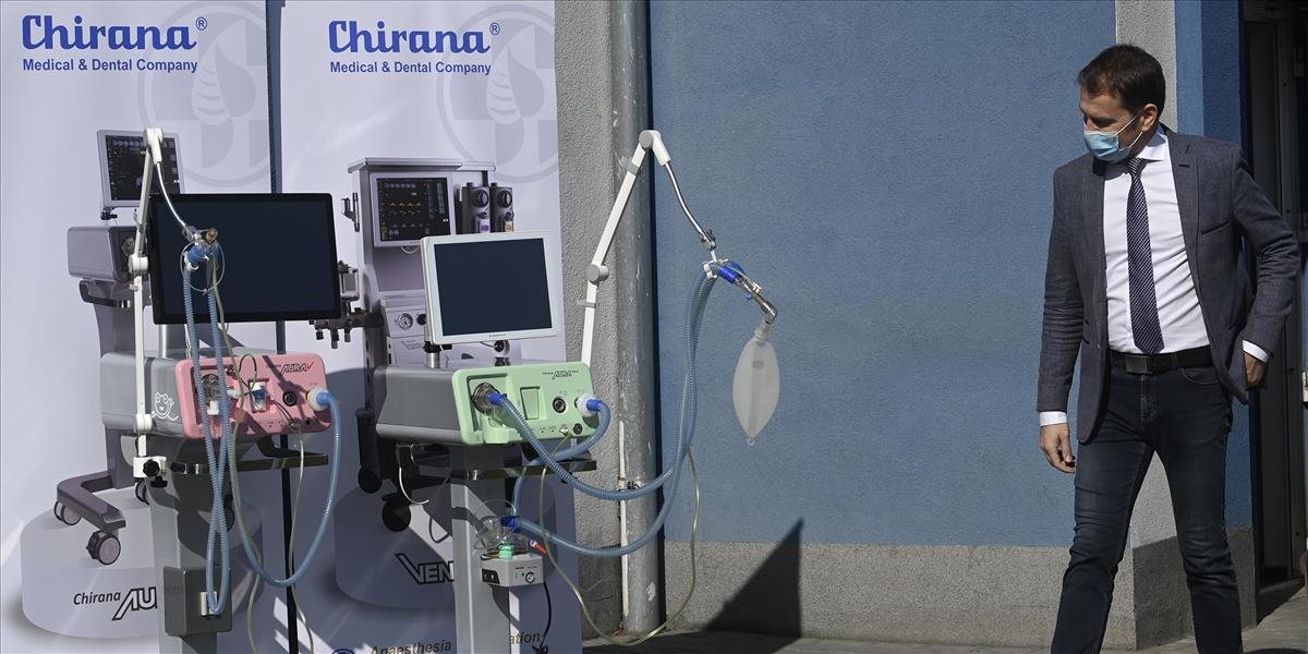 Na Slovensku je nakazených už 471 ľudí, nemocnice dostanú pľúcne ventilácie