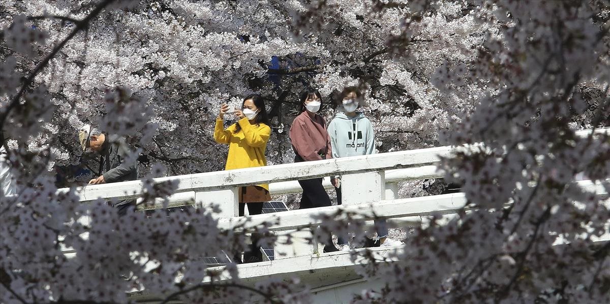 V Rusku rekordne rastie počet nakazených, Čína nemá žiadne nové úmrtia
