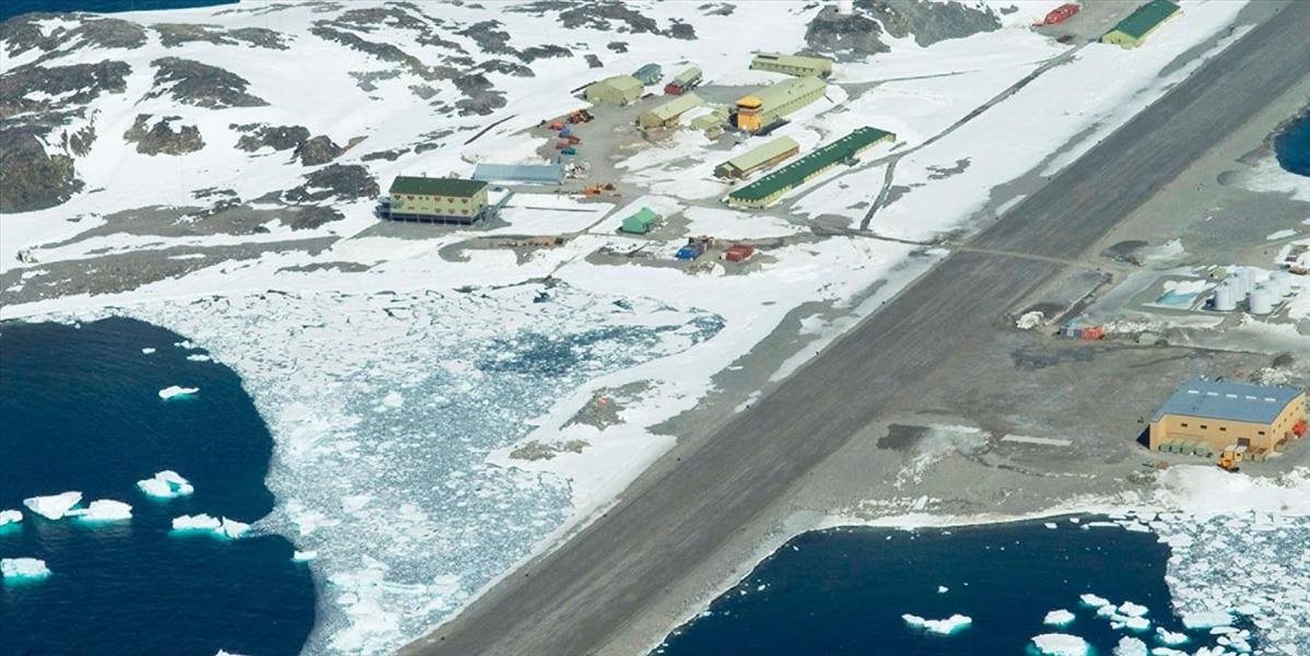 COVID-19 skomplikoval návrat britských vedcov z Antarktídy do vlasti