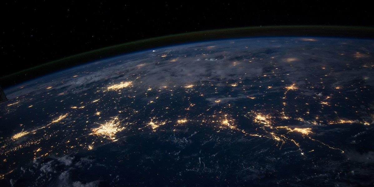 Americký astronaut poslal na Zem správu, vyzdvihuje v nej spoločný boj proti koronavírusu