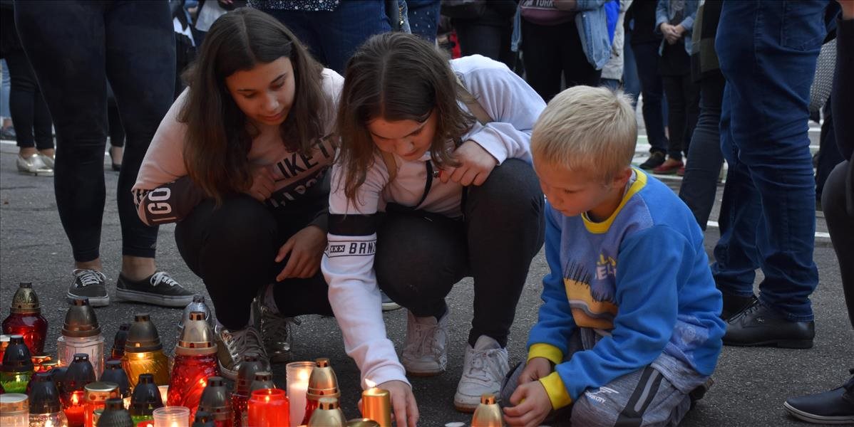 Pamiatku učiteľa Jaroslava Budza si uctili stovky ľudí