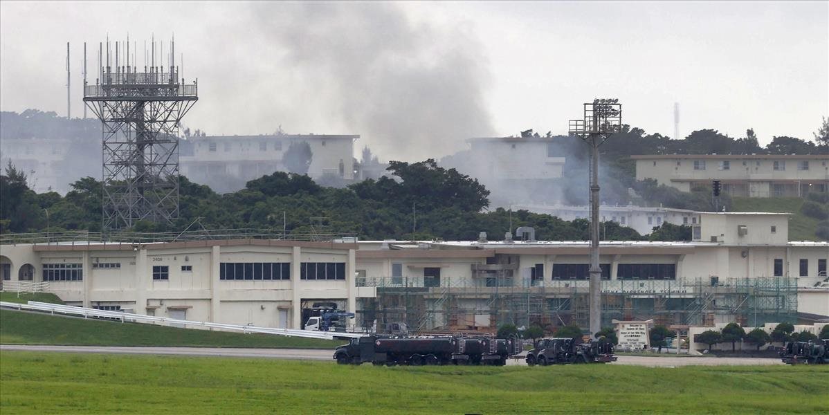 Na americkej základni v Japonsku horel sklad s prchavým materiálom