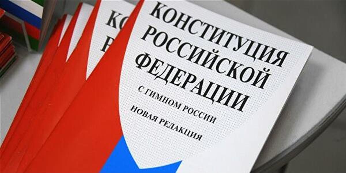 Za zmeny a doplnenia ústavy hlasovalo viac ako tri štvrtiny Rusov