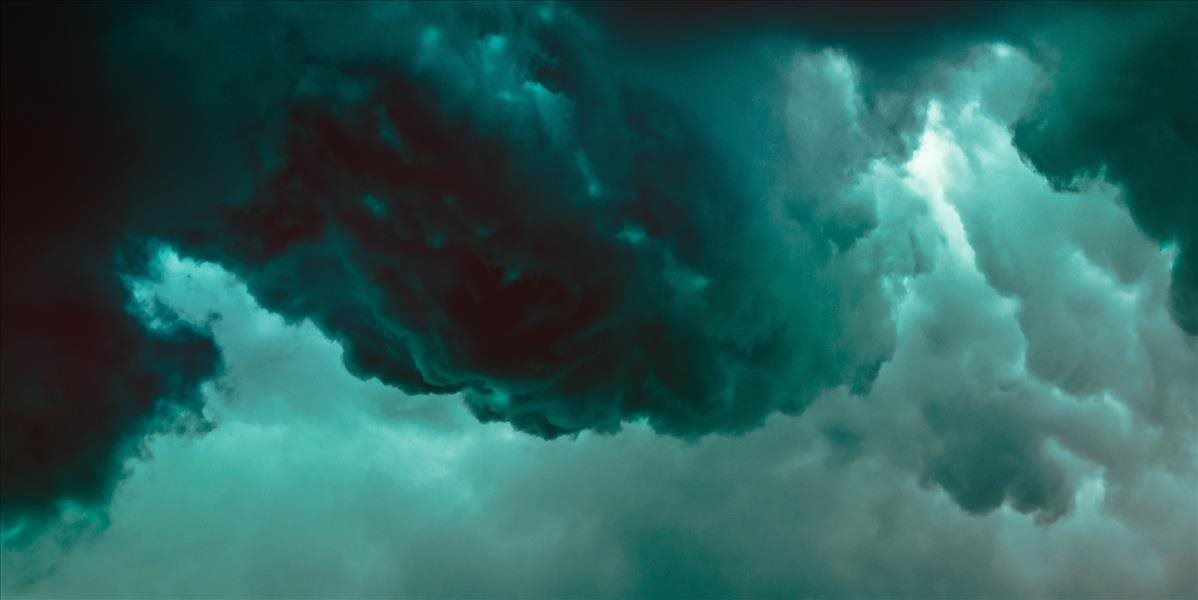 Búrky sa môžu vyskytnúť najmä na východe a časti stredného Slovenska