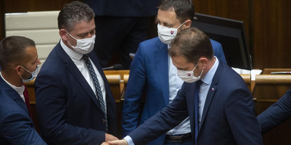 Matovič ostáva premiérom SR, za jeho odvolanie nehlasovala ani tretina poslancov
