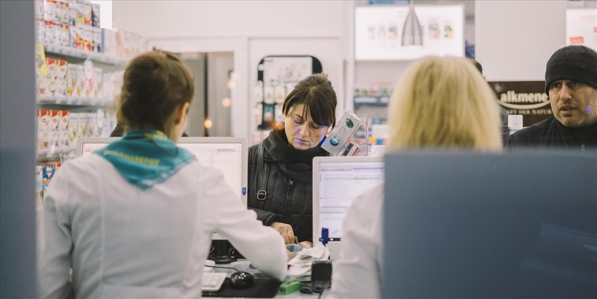 Zrušenie doplatkov za lieky pre deti do šiestich rokov, dôchodcov a ZŤP nepovažuje analytik za rozumný krok