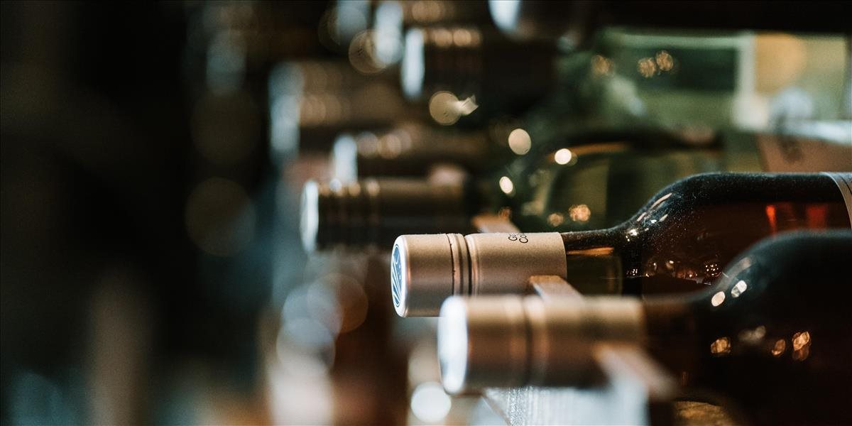 REPORTÁŽ: Gyimesi z OĽaNO chce zaviesť pravidlá v boji proti podvodom s vínom
